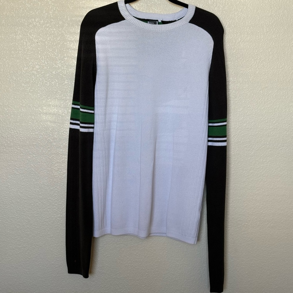 Black and White Long Sleeve Sweater with Green Stripes